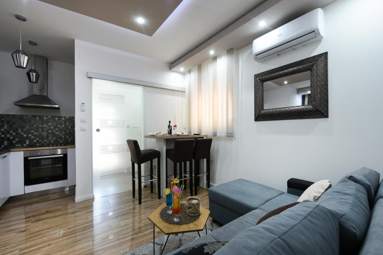 Shine apartment Zadar Bagian luar foto