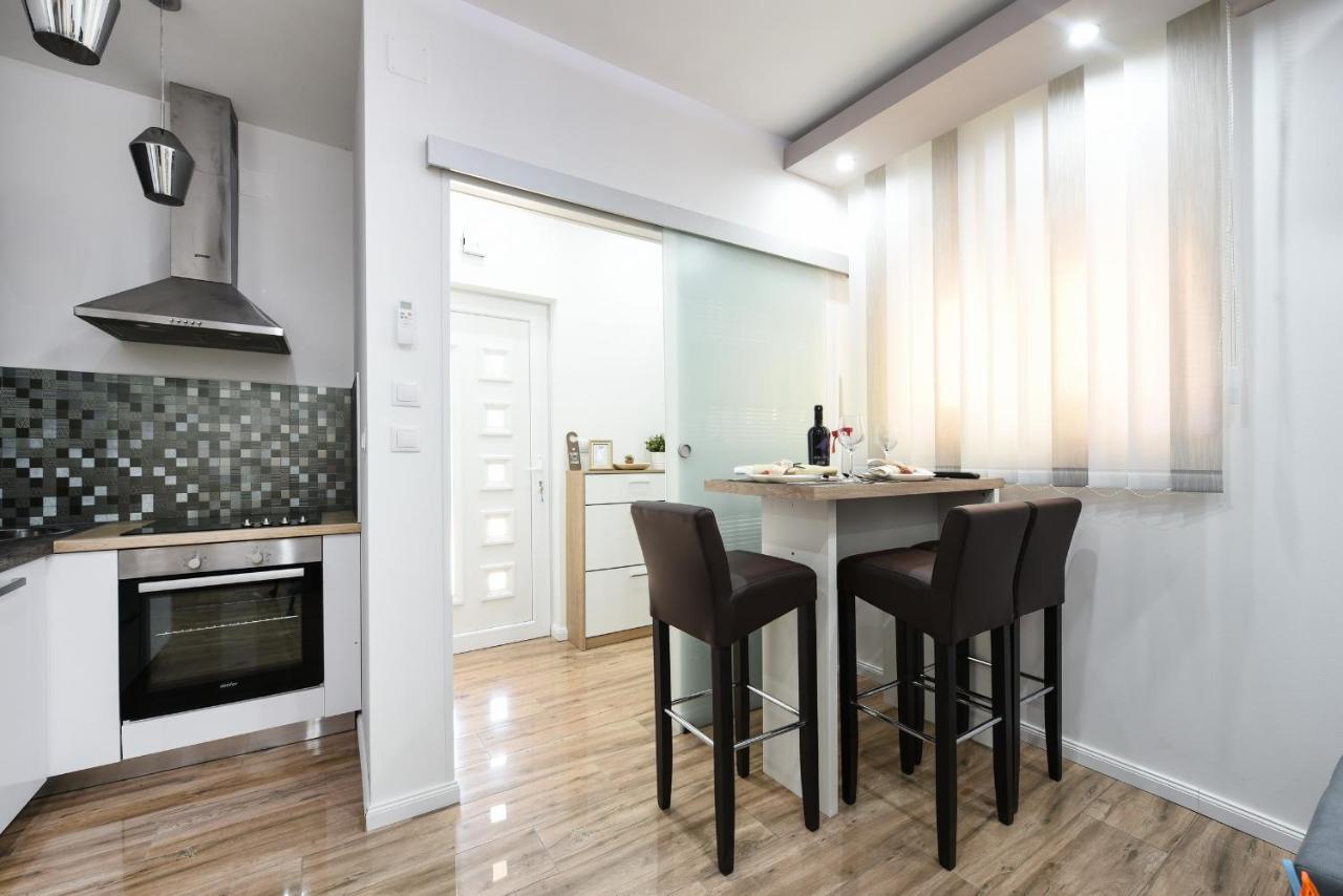 Shine apartment Zadar Bagian luar foto