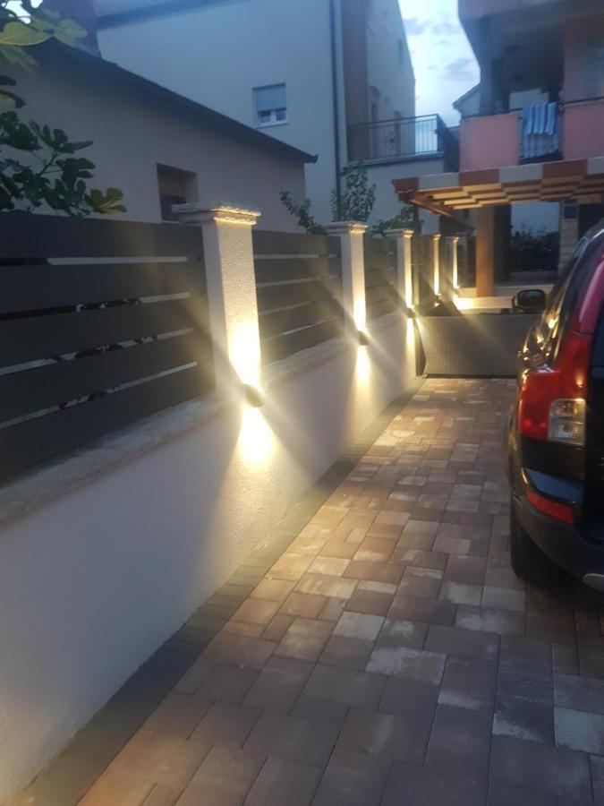 Shine apartment Zadar Bagian luar foto